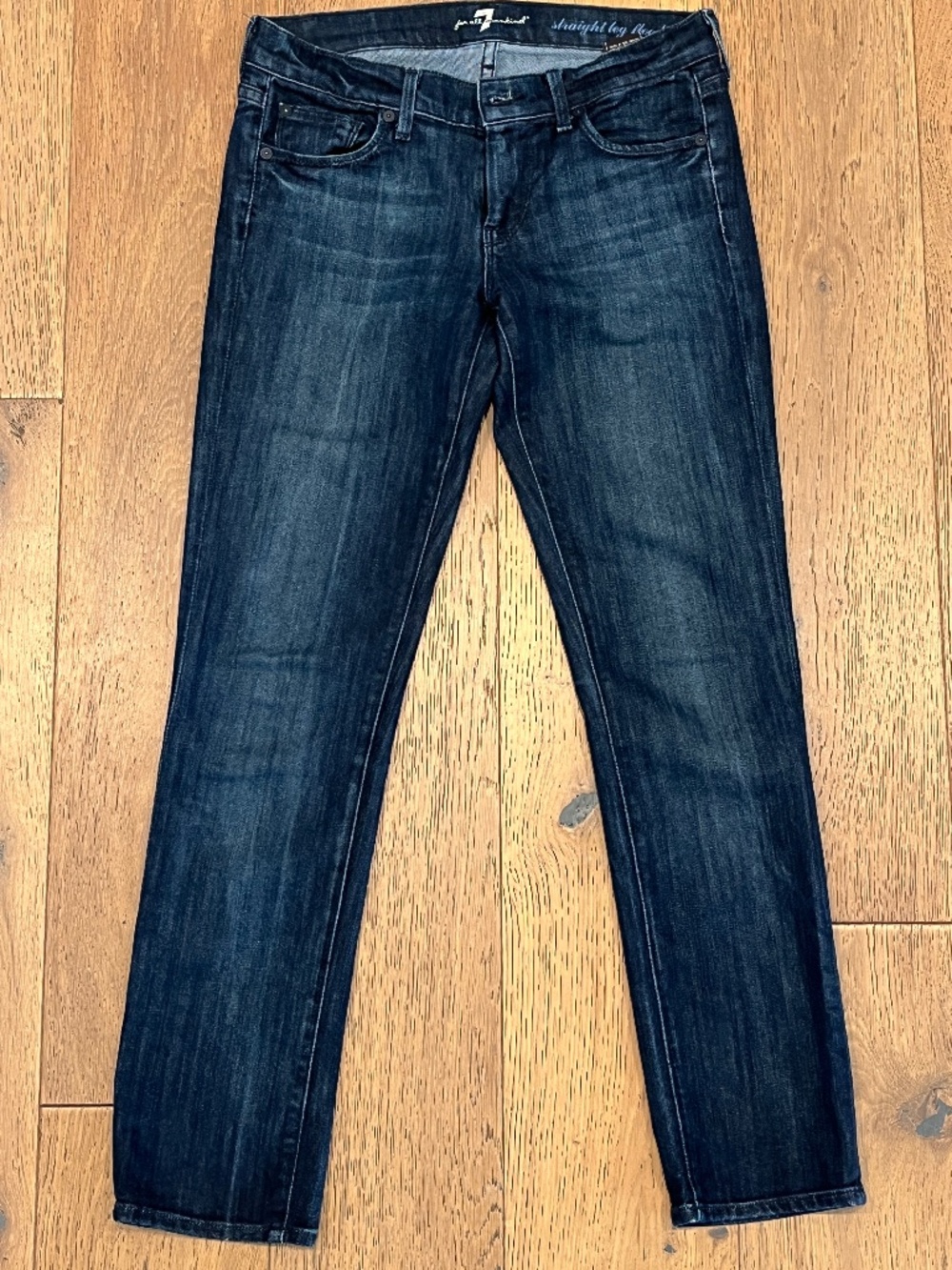 7 for all mankind Straight Leg Flood size 26 with embroidered pocket